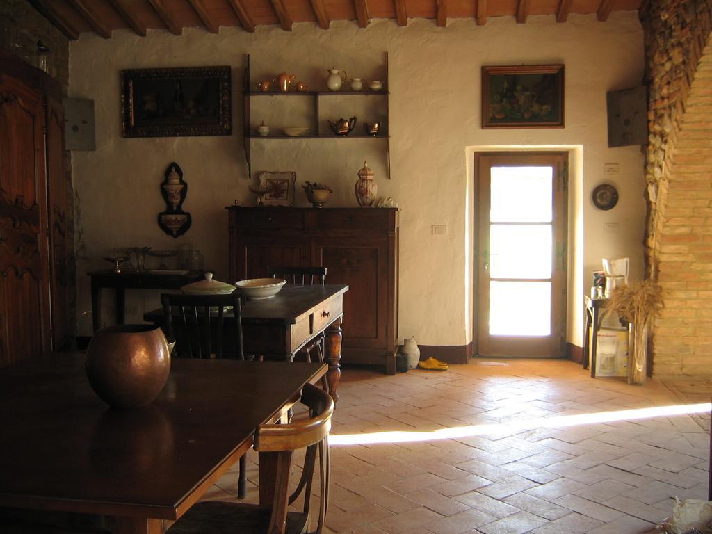 Agriturismo Il Casalino Pari Εξωτερικό φωτογραφία