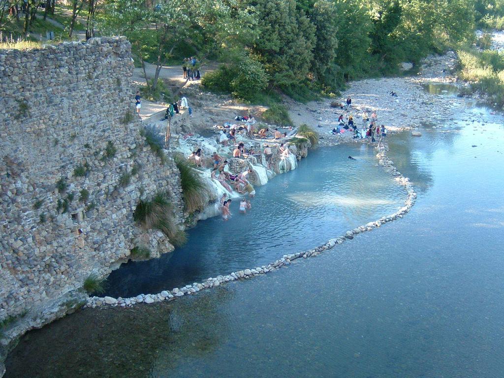 Agriturismo Il Casalino Pari Εξωτερικό φωτογραφία