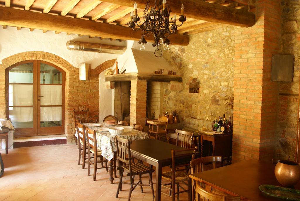 Agriturismo Il Casalino Pari Εξωτερικό φωτογραφία